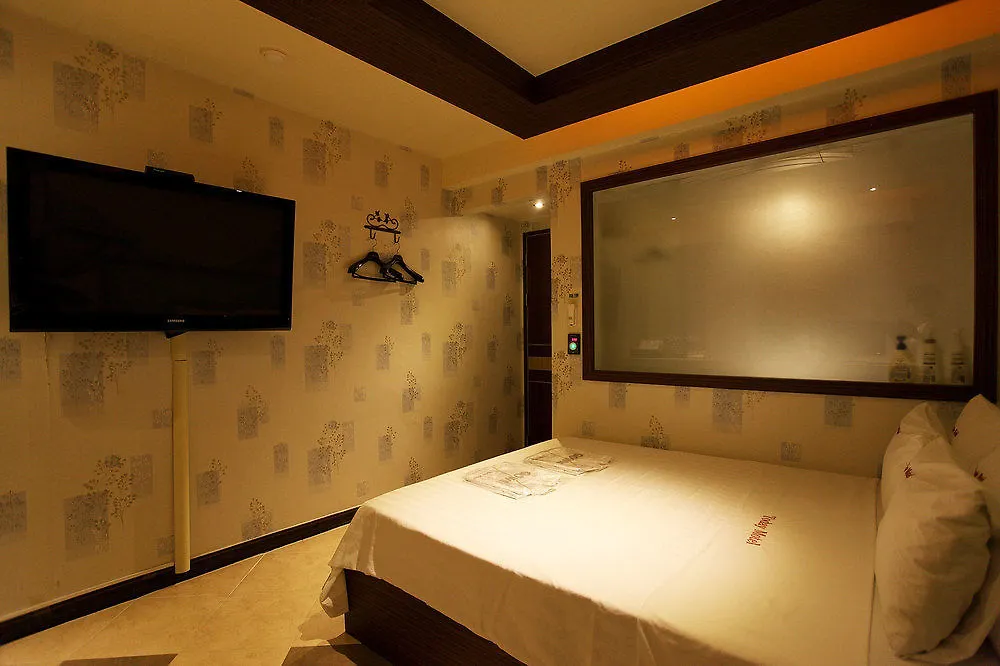 Nine Hotel Incheon 2*,